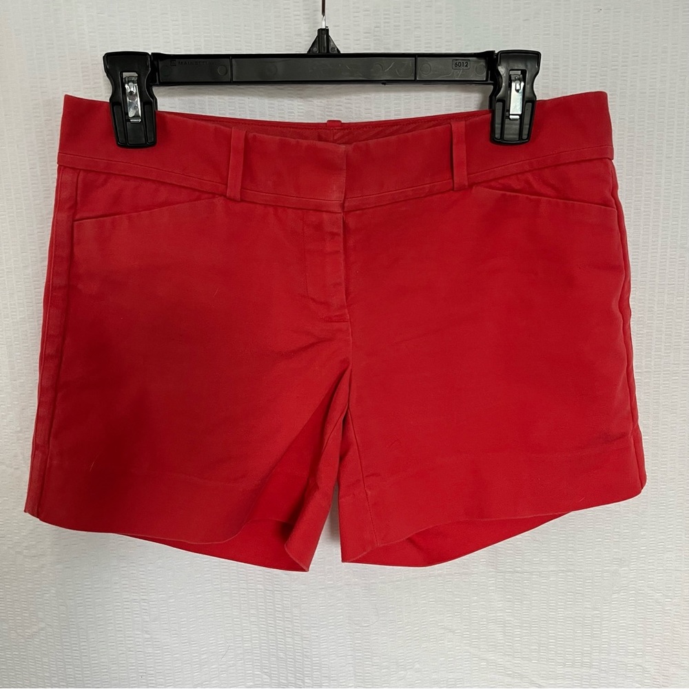 🍒 The Limited Bright Red Chino Shorts size 2